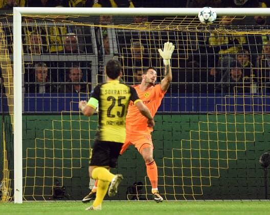 Championsleague: Borussia Dortmund - Real Madrid 26.09.2017. Tor zum 1:0 für Real durch Gareth Bale (nicht auf dem Bild). Tw. Bürki und Sokratis (beide BvB) machtlos. HM
