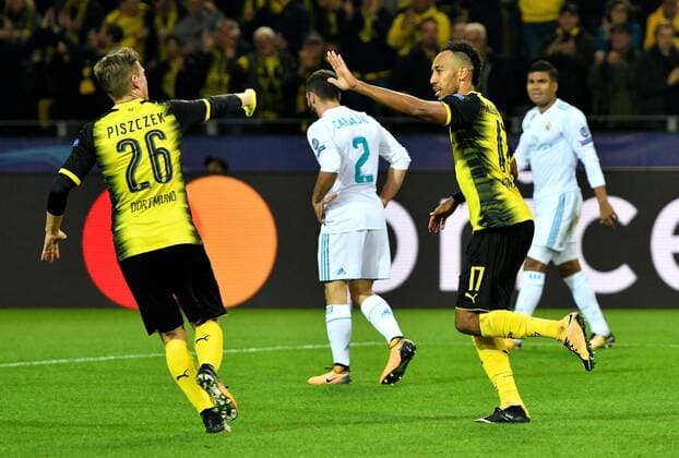 26.09.2017, xfux, Fussball Champions League, Borussia Dortmund - Real Madrid, emspor, v.l. Lukasz Piszczek (Borussia Dortmund), Pierre-Emerick Aubameyang (Borussia Dortmund) Torjubel, Goal celebration, celebrate the goal zum 1:2 Dortmund