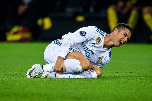 Cristiano Ronaldo (Real Madrid CF 7) am Boden beim Champions League Spiel zwischen Borussia Dortmund und Real Madrid am 26.09.2017, Dortmund Copyright: xSchuelerx xEibnerx-xPressefotox EP_EER