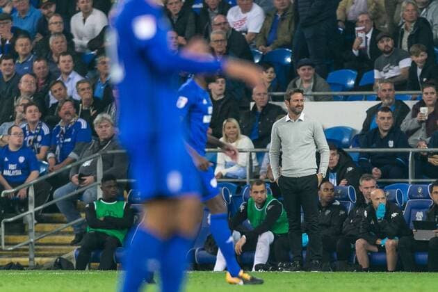 Fußball, Trainerhistorie, Leeds United Thomas Christiansen manager of Leeds United looks at his team in disbelife during the EFL Sky Bet Championship match between Cardiff City and Leeds United at the Cardiff City Stadium, Cardiff, Wales on 26 September 2017. Copyright: xJohnxSmithx 16910037