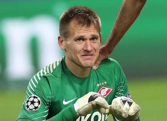 MOSCOW, RUSSIA - SEPTEMBER 26, 2017: Spartak Moscow s goalkeeper Artyom Rebrov gets an injury in the 2017 18 UEFA Champions League Group E Round 2 football match against Liverpool at Otkrytie Arena Stadium. The game ended in a 1-1 draw. Artyom Korotayev TASS  TS06205E