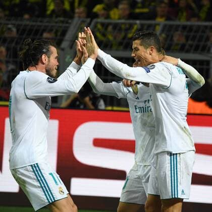 Fussball, UEFA Champions League, Saison 2017 2018, Spieltag 2, Borussia Dortmund vs Real Madrid CF, 26.09.2017, Stadion Dortmund,Gareth Bale, Cristiano Ronaldo, Lukas Modric alle Real Madrid, Torjubel, ,