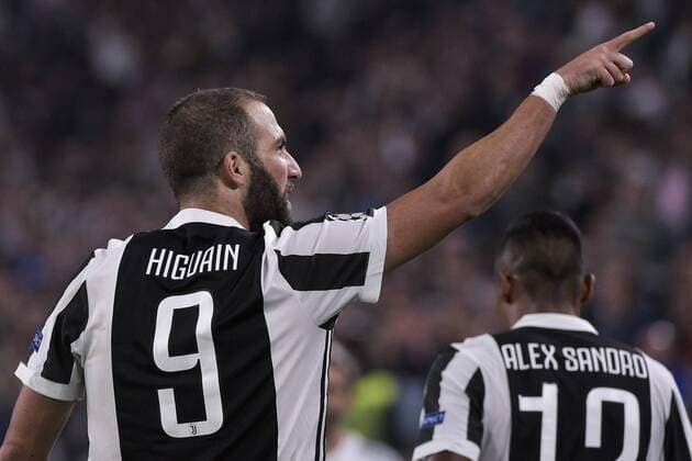 Esultanza Gol Gonzalo HiguainJuventus Goal celebration Torino 27-09-2017 Allianz Stadium Football Champions League 2017 2018 Juventus - Olympiacos Foto Image Insidefoto oneplusnine