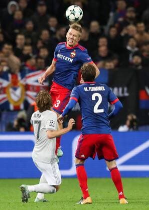 MOSCOW, RUSSIA - SEPTEMBER 27, 2017: CSKA Moscow s Pontus Wernbloom (top), Mario Fernandes (2), and Manchester United ManU s Daley Blind in their 2017 2018 UEFA Champions League Group A football match at CSKA Stadium; Manchester United won 4-1. Sergei Savostyanov TASS  TS0622EB