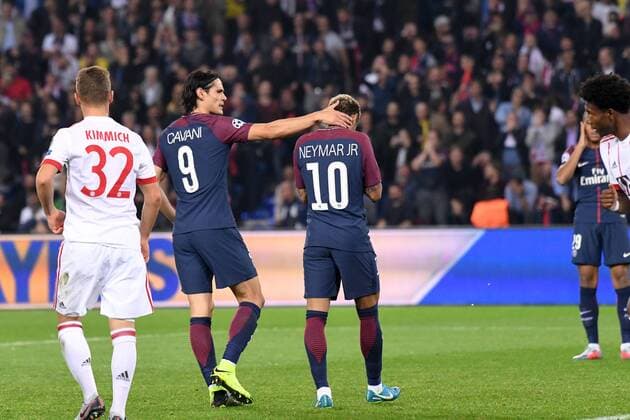 10 NEYMAR JR psg 09 EDINSON CAVANI psg FOOTBALL Paris SG vs Bayern Munich Ligue des Champions 27 09 2017 AnthonyBIBARD FEP Panoramic 