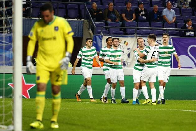 ANDERLECHT, BELGIUM - SEPTEMBER 27 : Leigh Griffiths forward of Celtic FC scores and celebrates during the Champions League Group B match between RSC Anderlecht and Celtic FC on September 27, 2017 in Anderlecht, Belgium, 27 09 2017 FOOTBALL : Anderlecht vs Celtic Glasgow - Ligue Des Champions - 27 09 2017 PhotoNews Panoramic 