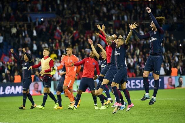 joie des joueurs du PSG en fin de match FOOTBALL PSG vs Bayern de Munich Ligue des Champions 27 09 2017 JBAutissier Panoramic 