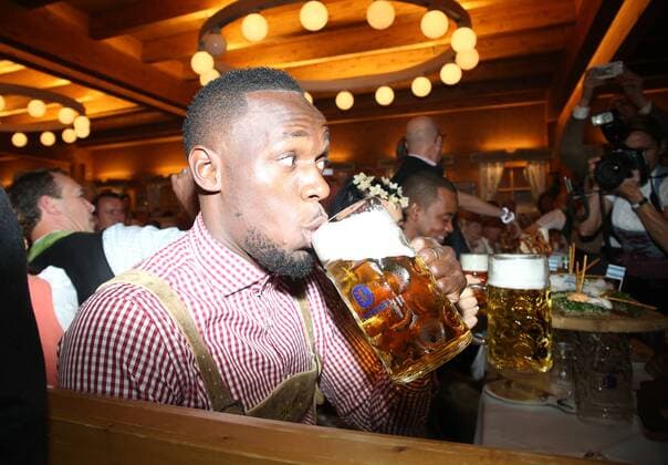 Germany: Usain Bolt at Schützenzelt The world s fastest man Usain Bolt visited the Schützenzelt on Day 12 of the Oktoberfest.  AlexanderxPohlx xPacificxPress