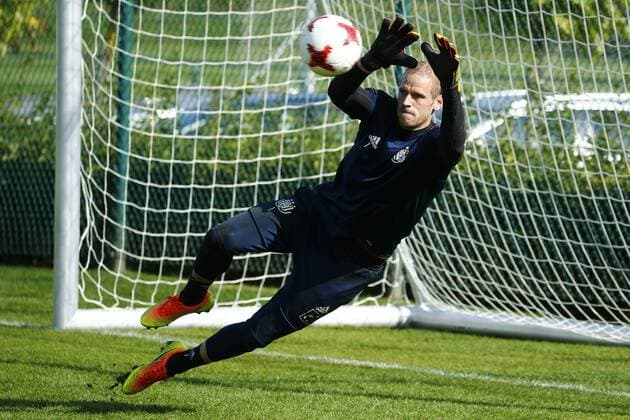 Matz Sels goalkeeper of RSC Anderlecht pictured during the closed training session of Rsc Anderlecht in Neerpede , Belgium. FOOTBALL : RSC Anderlecht - Entrainement - 28 09 2017 PhotoNews Panoramic 