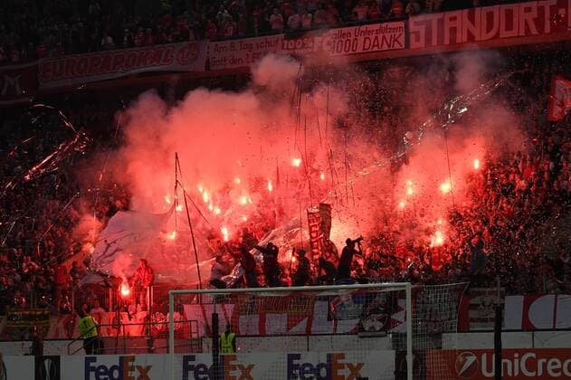 Fussball, UEFA Europaleague, Saison 2017 2018, Spieltag 2, 1.FC koeln vs Roter Stern Belgrad, 28.09.2017, Rheinenergiestadion Koeln, FC koeln, Fans,Choreographie