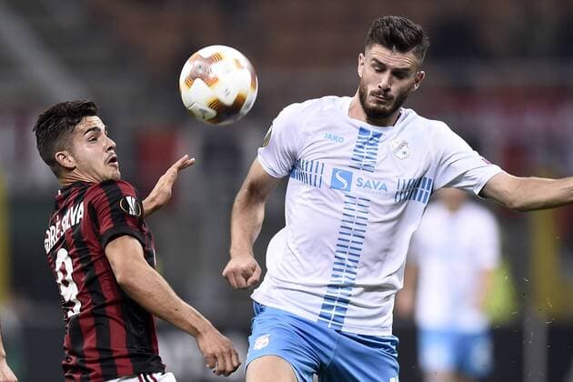 Db Milano 28 09 2017 - Europa League Milan-Rijeka foto Daniele Buffa Image nella foto: Andre Silva-Josip Elez 
