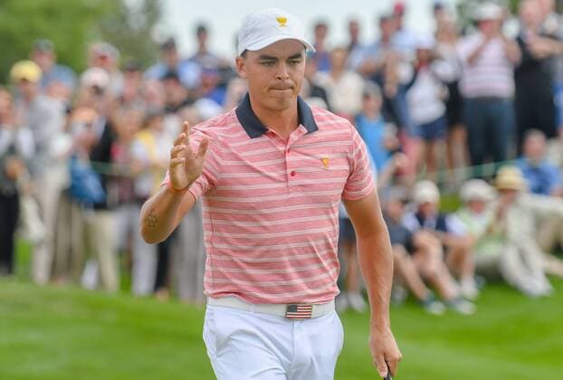 Friday September 29, 2017: Rickie Fowler of the United States acknowledges the crowd after sinking a putt on the 3rd hole during the second round of the Presidents Cup at Liberty National Golf Course in Jersey City, New Jersey. CSM PGA Golf Herren 2017: Presidents Cup SEPT 29 - ZUMAc04_ 20170929_zaf_c04_035 Copyright: xGregoryxVasilx