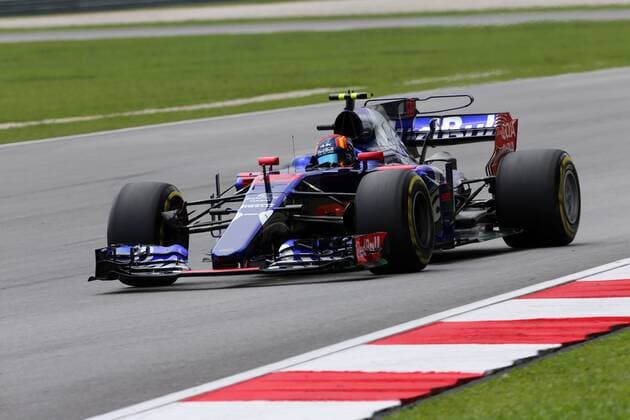 30.09.2017 - Free Practice 3, Carlos Sainz Jr (ESP) Scuderia Toro Rosso STR12 Malaysian Grand Prix, Sepang 28 September - 1 October 2017 30.09.2017 - Free Practice 3, Carlos Sainz Jr (ESP) Scuderia Toro Rosso STR12 