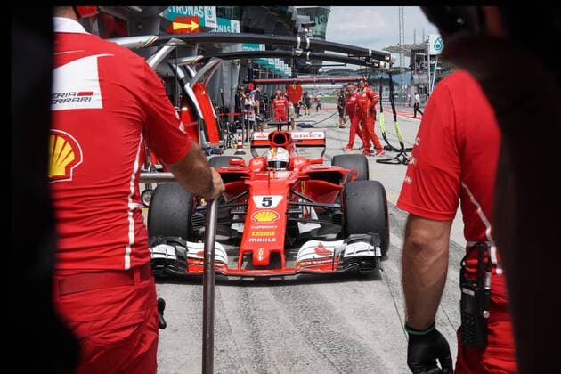 30.09.2017 - Free Practice 3, Sebastian Vettel (GER) Scuderia Ferrari SF70H Malaysian Grand Prix, Sepang 28 September - 1 October 2017 30.09.2017 - Free Practice 3, Sebastian Vettel (GER) Scuderia Ferrari SF70H 