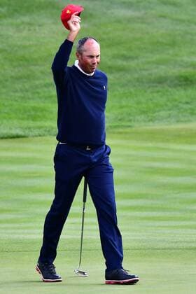 September 30, 2017 - Jersey City, New Jersey, U.S - Matt Kuchar of the US Team celebrates a victory on the 15th green during Saturday matches of the Presidents Cup at Liberty National Golf Club in Jersey City, NJ GOLF 2017 - Presidents Cup - ZUMAc119 20170930_zaf_c119_001 Copyright: xBrianxCianciox