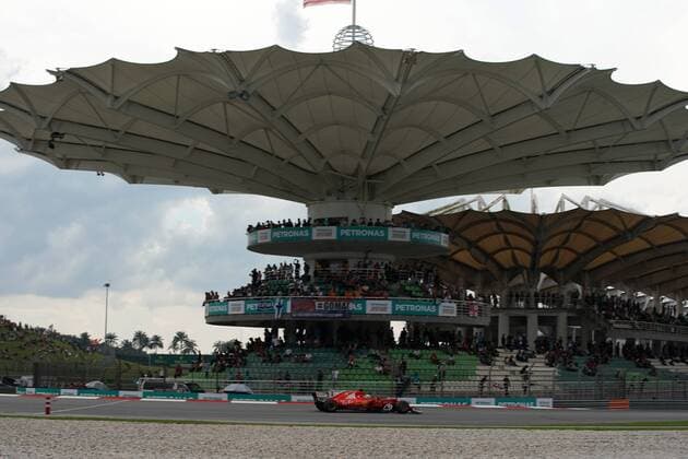 01.10.2017 - Race, Sebastian Vettel (GER) Scuderia Ferrari SF70H Malaysian Grand Prix, Sepang 28 September - 1 October 2017 01.10.2017 - Race, Sebastian Vettel (GER) Scuderia Ferrari SF70H 