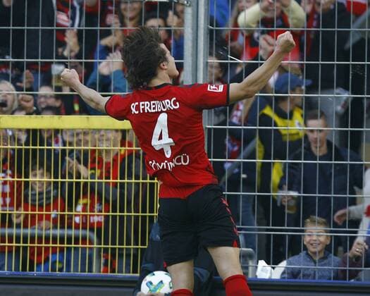 SC Freiburg - TSG 1899 Hoffenheim Jubel Caglar SOEYUENCUE (SÖYÜNCÜ), SCF, Einzelbild, quer, Fußball, 1.BL Saison 2017 2018