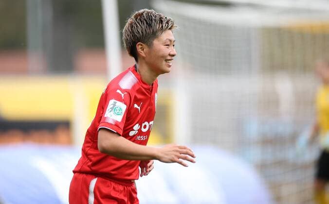01.10.2017 xcex Deutschland, Jena, Fussball, Frauenfussball Allianz Frauen-Bundesliga Saison 2017 2018 FF USV Jena gegen 1. FFC Frankfurt Kumi Yokoyama (Frankfurt)