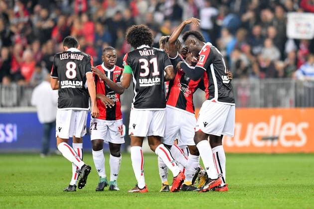 09 Mario BALOTELLI nice 21 Nampalys MENDY nice JOIE FOOTBALL Nice vs Marseille Ligue 1 Conforama 01 10 2017 FEP Panoramic 