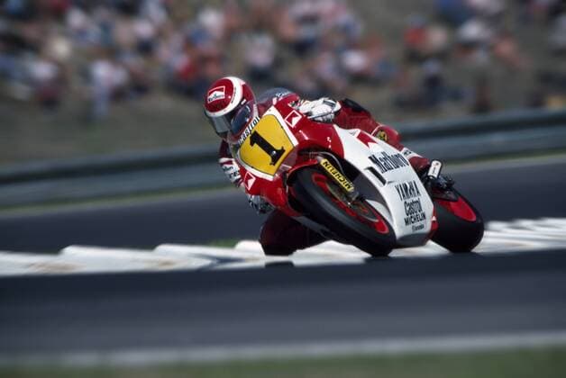 Eddie Lawson beim Motorrad-WM-Rennen 1987 in Brünn bei diesem Rennen wurde Lawson Zweiter er war sehr erfolgreich mit WM-Titeln in 1984 + 1986 n+ 1988 auf Yamaha sowie 1989 auf Honda
