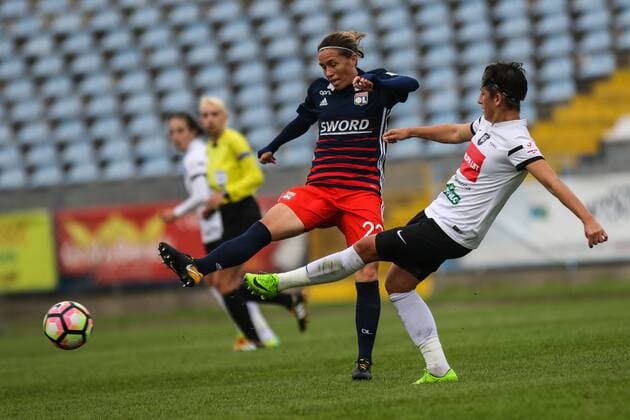 04.10.2017, Konin , UEFA Women s Champions League, Medyk Konin - Olympique Lyon, Liga Mistrzyn Kobiet , N Z Camille Abily (Olympique) , FOT. Adam Jastrzebowski newspix.pl --- Newspix.pl FRANCE OUT!  20171004_awj_1467