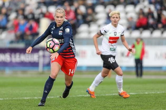 2017.10.04 Konin Pilka nozna kobiet Liga Mistrzyn sezon 2017 2018 KKPK Medyk Konin - Olympique Lyon N z Ada Hegerberg (Olympique) , Sandra Salata (Medyk) Foto Pawel Jaskolka PressFocus 2017.10.04 Konin Football UEFA Women s Champions League season 2017 2018 KKPK Medyk Konin - Olympique Lyon Credit: Pawel Jaskolka PressFocus NEWSPIX.PL --- Newspix.pl FRANCE OUT!  20171004_PF_PJ007