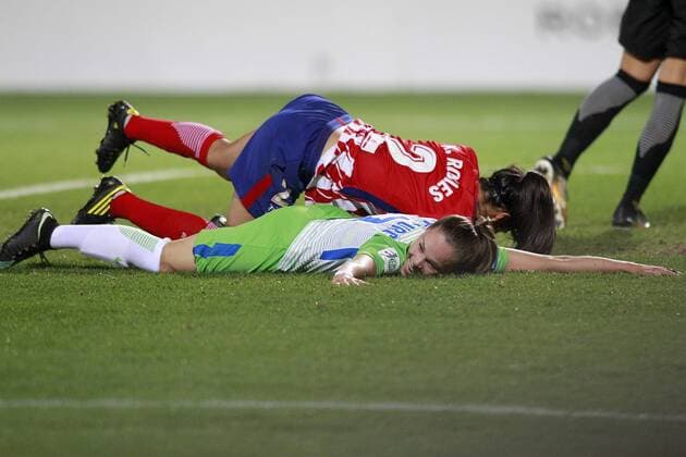 Bilder des Tages - SPORT VfL Wolfsburg s Ewa Pajor celebrates goal during UEFA Womens Champions League 2017 2018, 1 16 Final, 1st match. October 4,2017.  (20171004168)