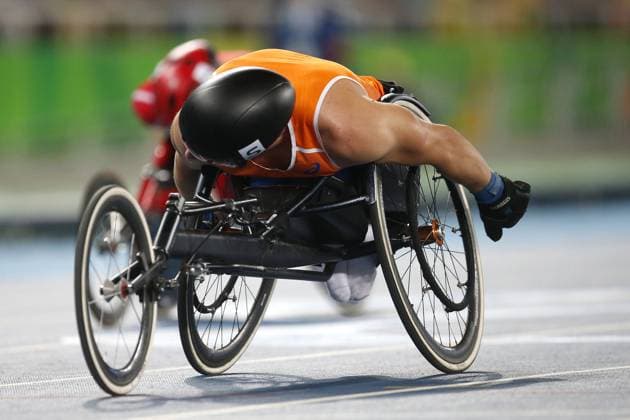 RIO DE JANEIRO , 17-09-2016 , atletiek , Paralympische Zomerspelen 2016 , Olympisch Stadion , mannen, 100 meter T54, finale , Kenny van Weeghel wint brons PS 2016 atletiek 17-09-2016