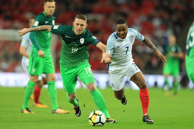 Bilder des Tages - SPORT 5th October 2017, Wembley Stadium, London, England; FIFA World Cup WM Weltmeisterschaft Fussball Qualification, England versus Slovenia; Raheem Sterling of England takes on Rajko Rotman of Slovenia  ActionPlus11937819