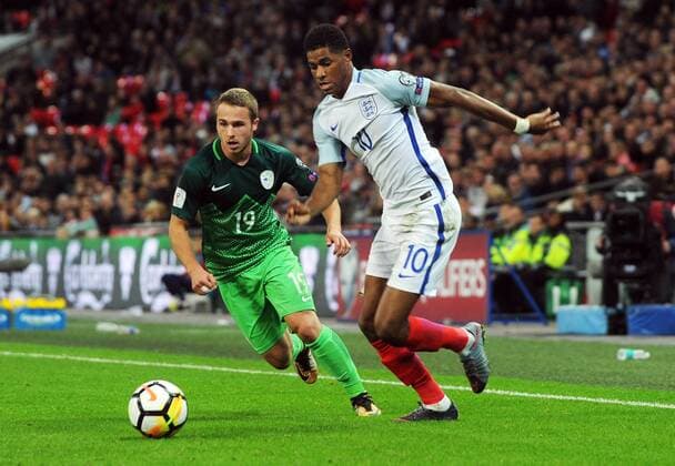 Football - 2017 2018 FIFA World Cup WM Weltmeisterschaft Fussball Qualifier - UEFA Group F: England vs. Slovenia Marcus Rashford of England and Jan Repas of Slovenia at Wembley. COLORSPORT ANDREW COWIE 