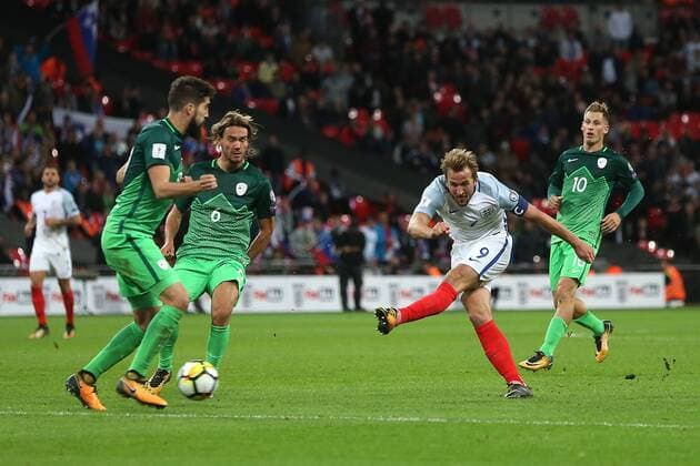 England v Slovenia 2018 FIFA World Cup WM Weltmeisterschaft Fussball Qualifying Harry Kane of England has a shot on goal during the 2018 FIFA World Cup Qualifying match at Wembley Stadium, London, UK. Content Not Available For UK Newspapers Copyright: xPaulxChestertonx FIL-10770-0083