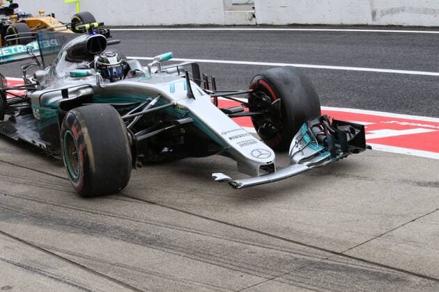 07.10.2017- free practice 3, Valtteri Bottas (FIN) Mercedes AMG F1 W08 after the crash Japanese Grand Prix, Suzuka 05 - 08 October 2017 07.10.2017- free practice 3, Valtteri Bottas (FIN) Mercedes AMG F1 W08 after the crash 