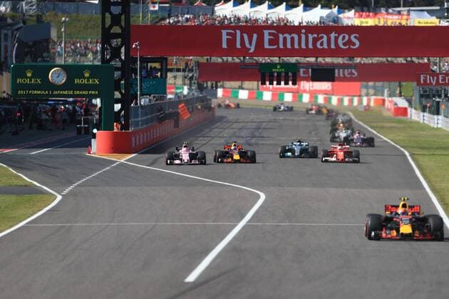 8th October 2017, Suzuka Circuit, Suzuka, Japan; Japanese Formula One Grand Prix, Sunday Race Day; Esteban Ocon - Sahara Force India and Daniel Ricciardo - Red Bull Racing  ActionPlus11939010