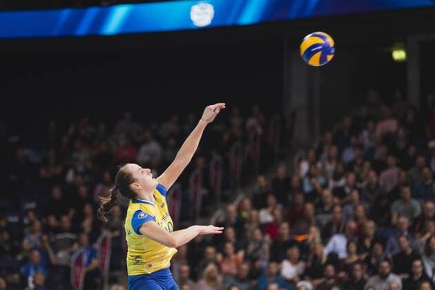 Hannover, Deutschland, 08.10.2017: Denise Hanke (Schwerin 10) beim Spiel zwischen SSC Palmberg Schwerin und Allianz MTV Stuttgart beim Volleyball Supercup 2017.