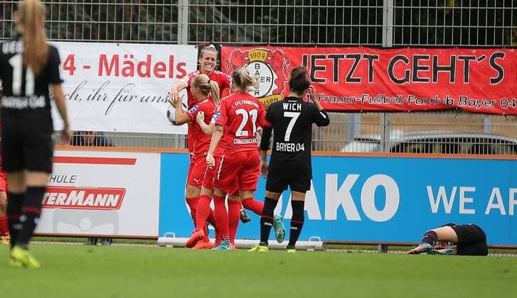 08.10.2017 xcex Deutschland, Leverkusen, Fussball, Frauenfussball DFB Pokal 2. Runde Saison 2017 2018 Bayer 04 Leverkusen gegen 1. FFC Frankfurt Torjubel FFC Frankfurt, Jubel, Freude, Emotionen