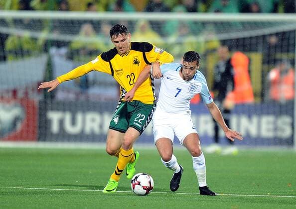 2017.10.08 Wilno Vilnius Litwa Lithuania Pilka nozna Kwalifikacje do Mistrzostw Swiata Rosja 2018 Litwa - Anglia N z Fiodor Cernych, Harry Winks Foto Norbert Barczyk PressFocus 2017.10.08 Wilno Vilnius Litwa Lithuania Football European Qualifiers FIFA World Cup WM Weltmeisterschaft Fussball Russia 2018 Lithuania v England Fiodor Cernych, Harry Winks Credit: Norbert Barczyk PressFocus NEWSPIX.PL --- Newspix.pl  20171008NB0036