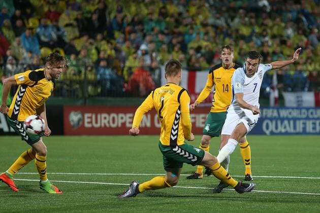 Lithuania v England 2018 FIFA World Cup WM Weltmeisterschaft Fussball Qualifying Harry Winks of England has a shot on goal during the 2018 FIFA World Cup Qualifying match at LFF Stadium, Vilnius Content Not Available For UK Newspapers Copyright: xPaulxChestertonx FIL-10791-0074