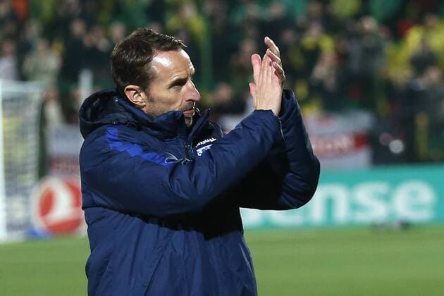 Lithuania v England 2018 FIFA World Cup WM Weltmeisterschaft Fussball Qualifying England Manager Gareth Southgate applauds the traveling support as he leaves the pitch at the end of the 2018 FIFA World Cup Qualifying match at LFF Stadium, Vilnius Content Not Available For UK Newspapers Copyright: xPaulxChestertonx FIL-10791-0211