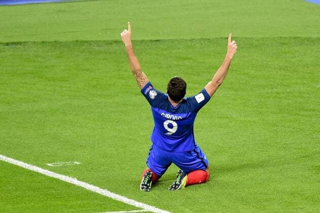 Themen der Woche - SPORT Bilder des Tages - SPORT joie des joueurs de l equipe de France apres le but de Olivier Giroud France FOOTBALL France vs Bielorussie Qualifications St Denis 10 10 2017 JBAutissier Panoramic 