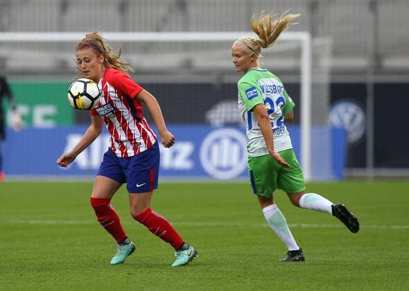 Wolfsburg vs Atletico Madrid, CL Frauen Wolfsburg, Deutschland 11.10.2017, FUßBALL - VfL Wolfsburg vs Atletico Madrid, 1 32 Finale, UEFA Frauen Champions League, Saison 2017-18. Bild zeigt:Pernille Harder (VfL Wolfsburg) Wolfsburg