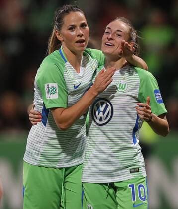 Torjubel Sara Bjoerk Gunnarsdottir (VfL Wolfsburg), Tessa Wullaert (VfL Wolfsburg)