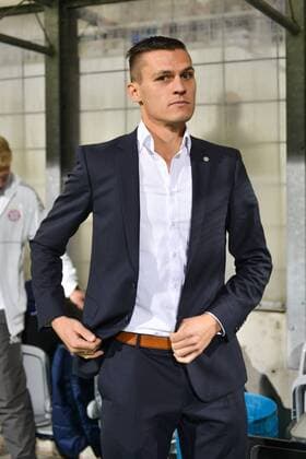 Thomas Wörle (Trainer FC Bayern Muenchen) im Anzug vor dem Rueckspiel des FC Bayern Muenchen gegen den FC Chelasea München (Munich), Deutschland (Germany), 11.10.2017, Fussball, UEFA Women s Champions League, FC Bayern München - FC Chelsea,