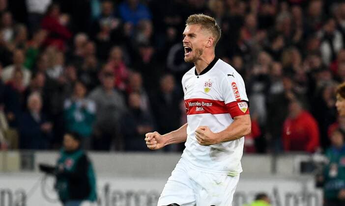 13.10.2017, xfux, Fussball 1.Bundesliga, VfB Stuttgart - 1.FC Koeln, emspor, v.l. Simon Terodde (VfB Stuttgart) jubeln jubelt nach Spielende. Stuttgart