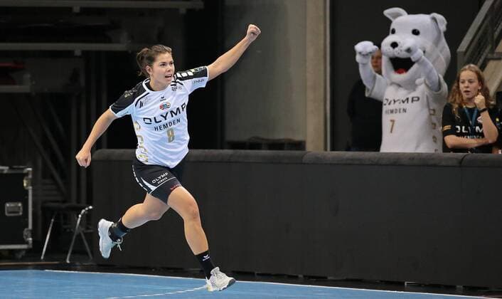 Bilder des Tages - SPORT 14.10.2017, Deutschland, Ludwigsburg, Deutschland, Handball Championsleague Frauen Saison 2017 2018 SG BBM Bietigheim vs. Metz Handball: Martine Smeets (BBM) jubelt, Jubel