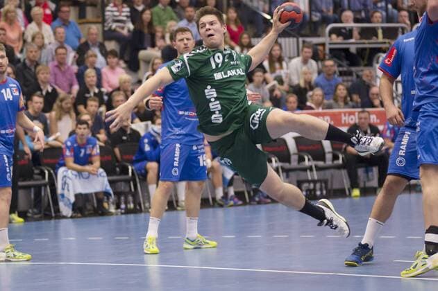 Weissgerber, Lars, 09 (HG Saarlouis), Torschuss, HBW Balingen-Weilstetten vs. HG Saarlouis, Handball, 2. Bundesliga, Maenner, 14.10.2017, Balingen Copyright: xEibner-Pressefoto NicolasxWoernx EP_NWN