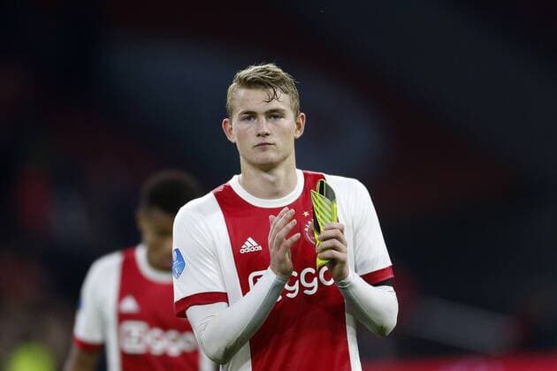 Matthijs de Ligt of Ajax during the Dutch Eredivisie match between Ajax Amsterdam and Sparta Rotterdam at the Amsterdam Arena on October 14, 2017 in Amsterdam, The Netherlands Dutch Eredivisie 2017 2018 xVIxVIxImagesx xJeroenxPutmansxIVx 9019574