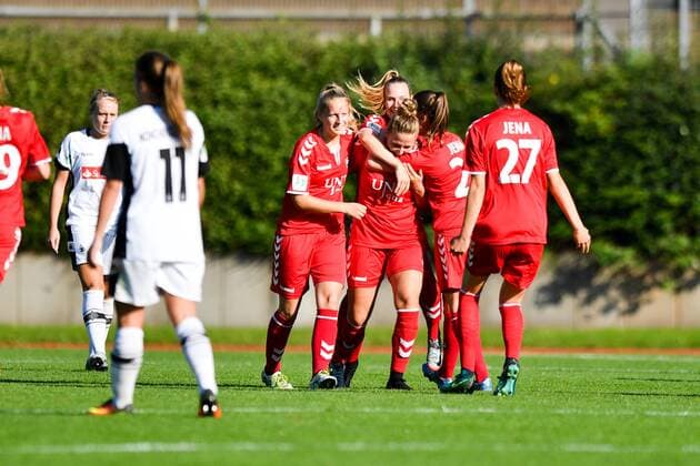 Jubel, Freuen, celebrate, happy, cheer , Goal Celebration USV Jena 2 zum 0:1, Fussball, 2. Frauen-Bundesliga, Borussia Mönchengladbach - USV Jena 2,
