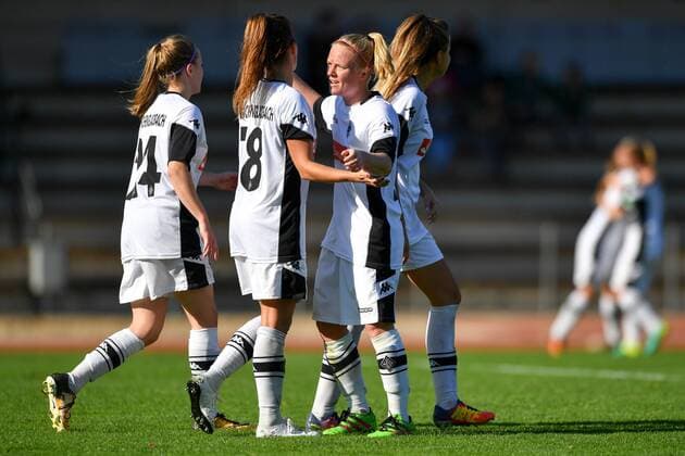 Jubel, Freuen, celebrate, happy, cheer , Goal Celebration Borussia Mönchengladbach 1:1, Fussball, 2. Frauen-Bundesliga, Borussia Mönchengladbach - USV Jena 2,