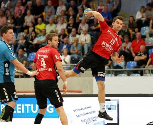Bietigheim, Handball 2. Bundesliga SG BBM Bietigheim vs. HSG Nordhorn-Lingen: Valentin Schmidt (BBM)
