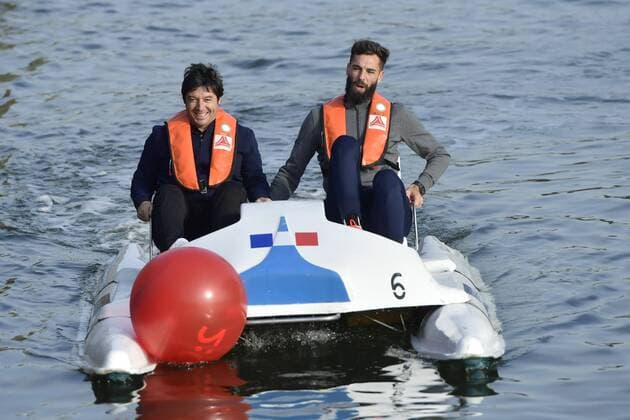 ANTWERP, BELGIUM - OCTOBER 16 : Sebastien Grosjean and Benoit Paire pictured during officiall launch of the European Open with the final of the European Pedalo Cup between Belgium and France (opponents in the Davis Cup final from 24 to 26 November) on October 16, 2017 in Antwerp, Belgium, 16 10 2017 TENNIS : Avant Finale Coupe Davis Belgique vs France - Anvers - 16 10 2017 PhotoNews Panoramic 